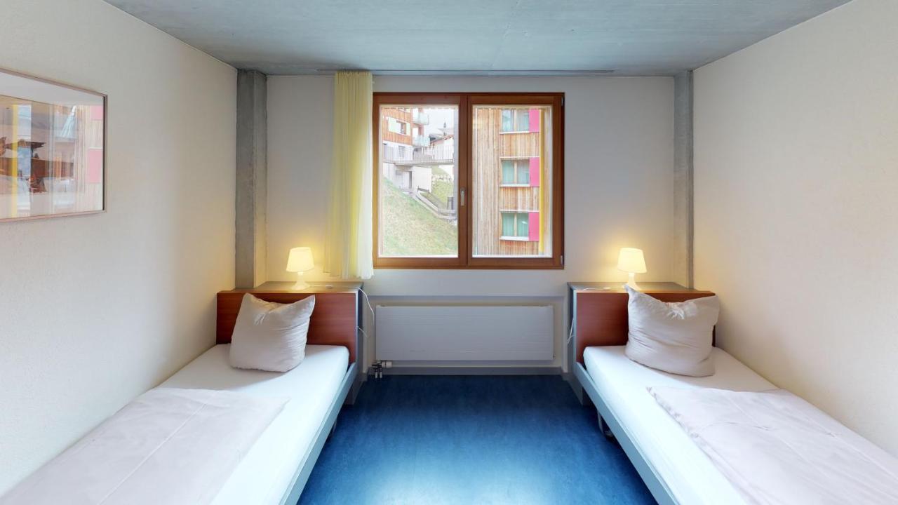 Reka-Feriendorf Disentis Extérieur photo