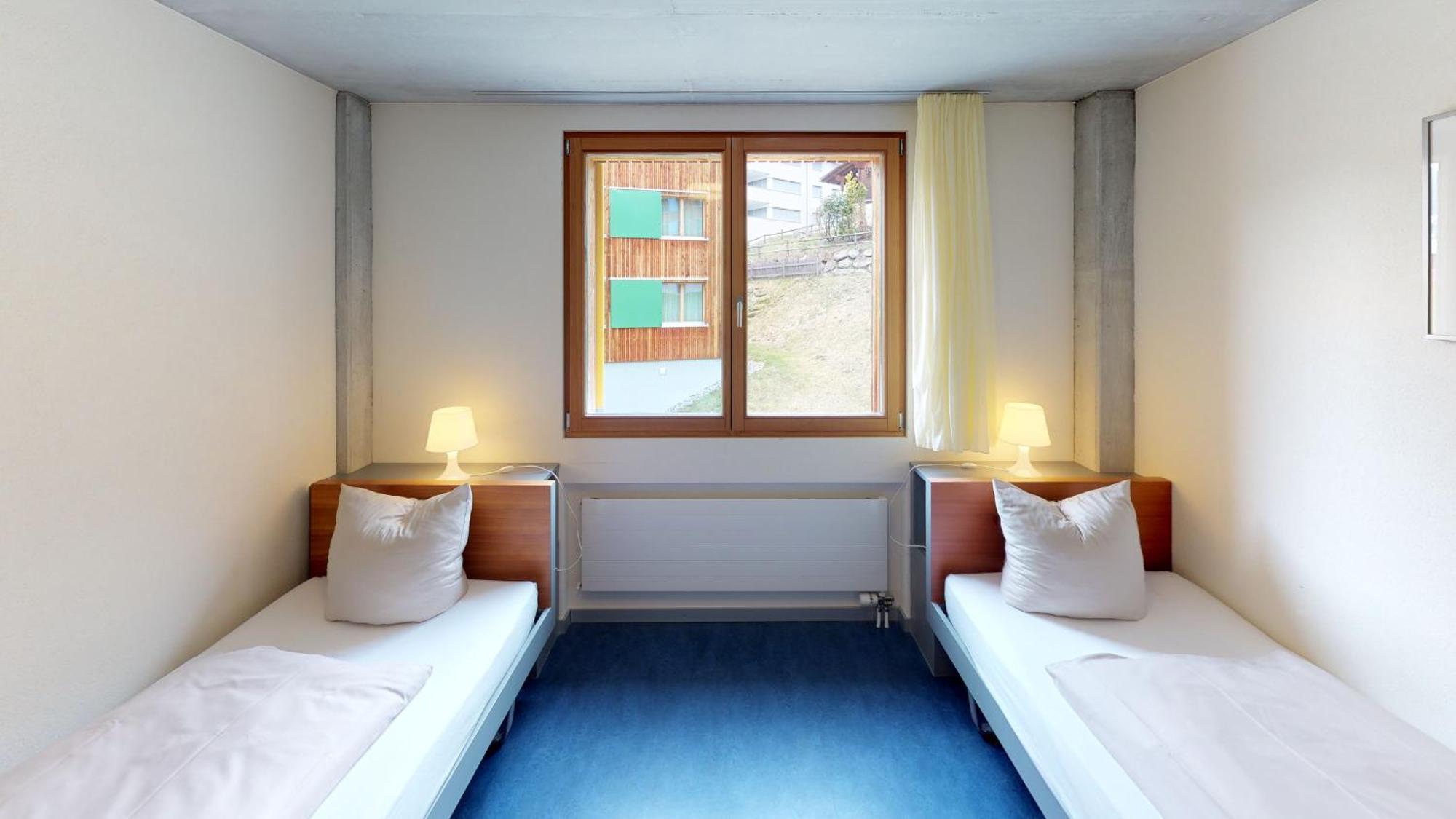 Reka-Feriendorf Disentis Chambre photo